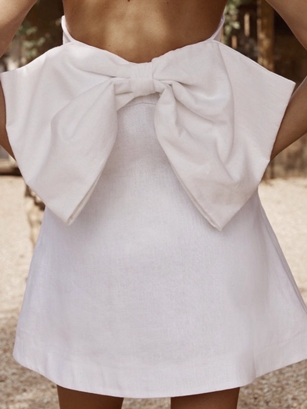Dissh NWT Aisle 100% Linen Bow Back Dress - size 4